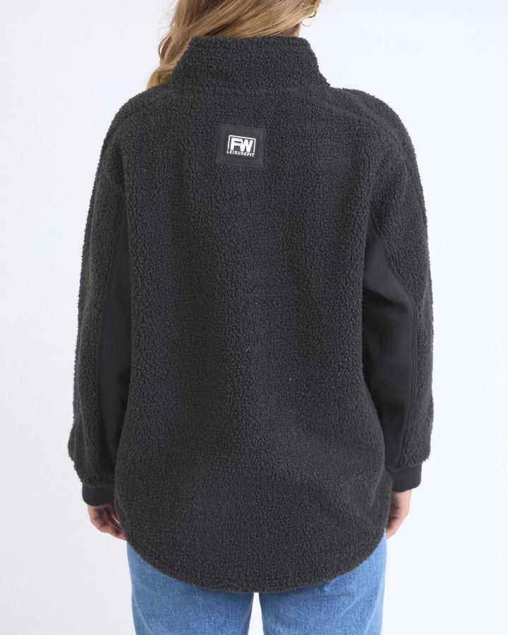 Weekend Boucle Quarter-Zip – Dark Grey