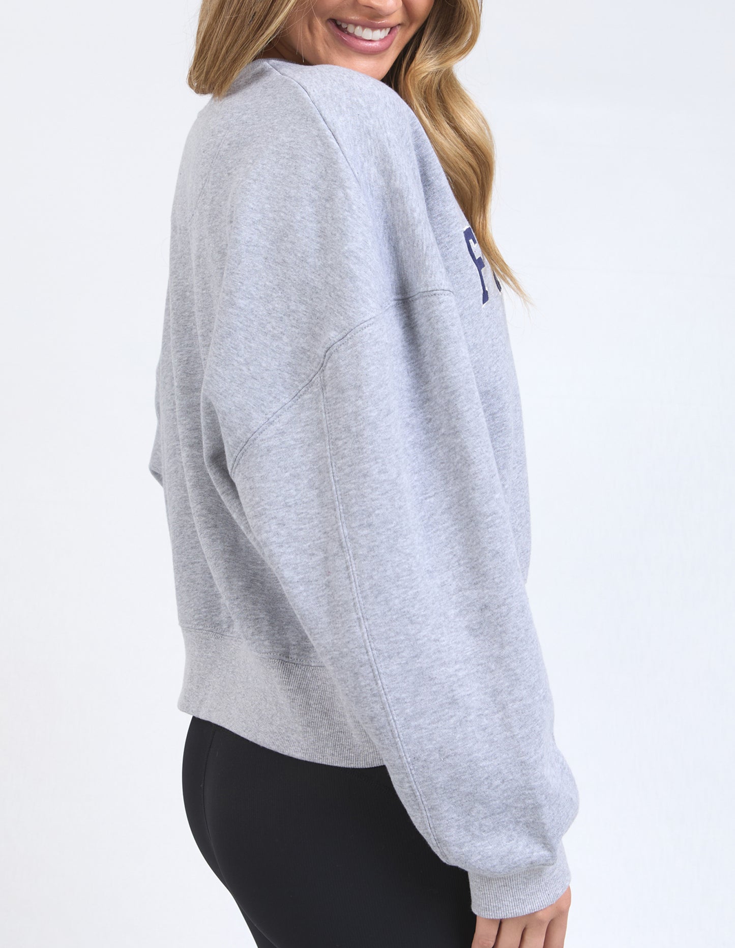 Sunday Crew – Grey Marle