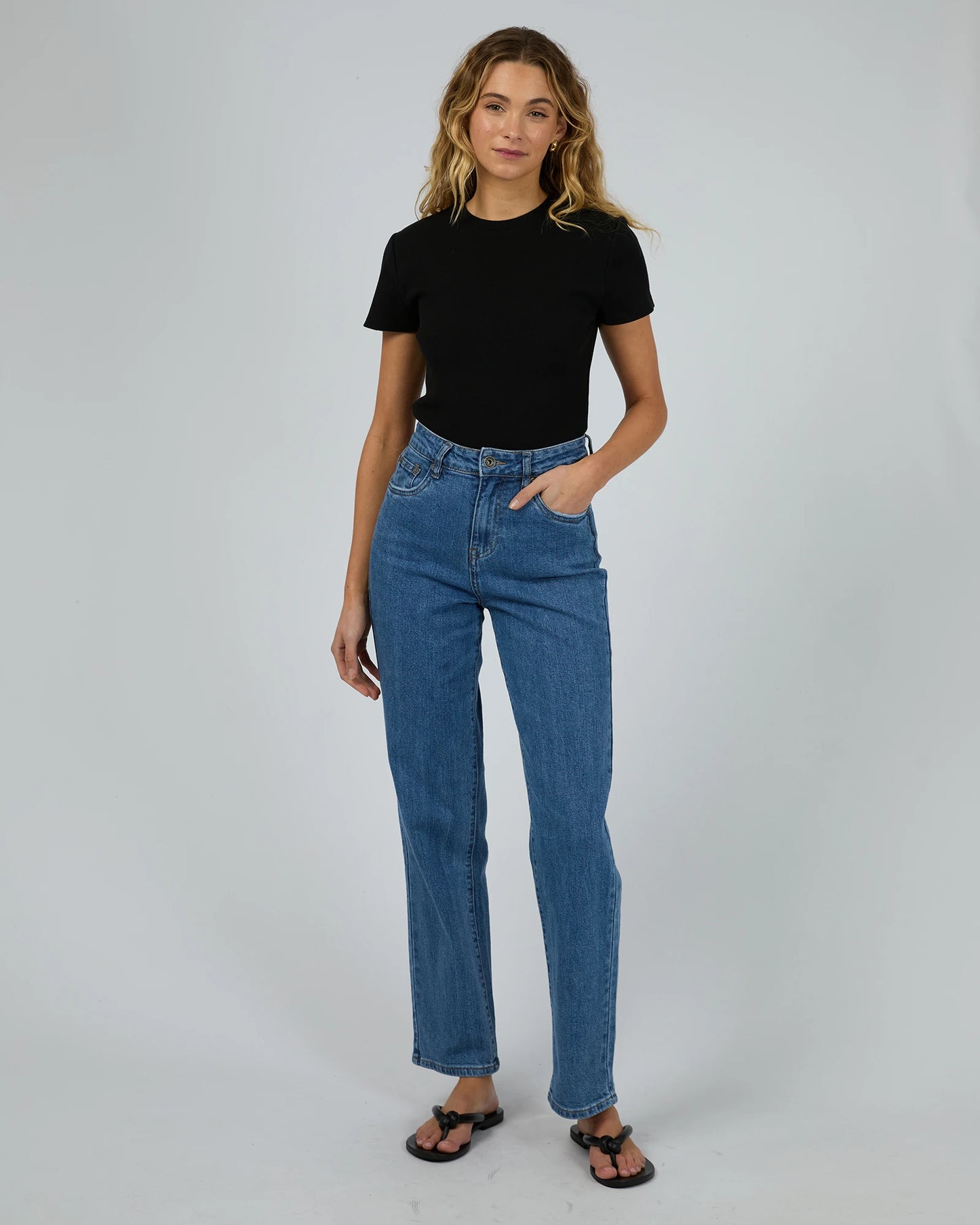Bella Tee – Black