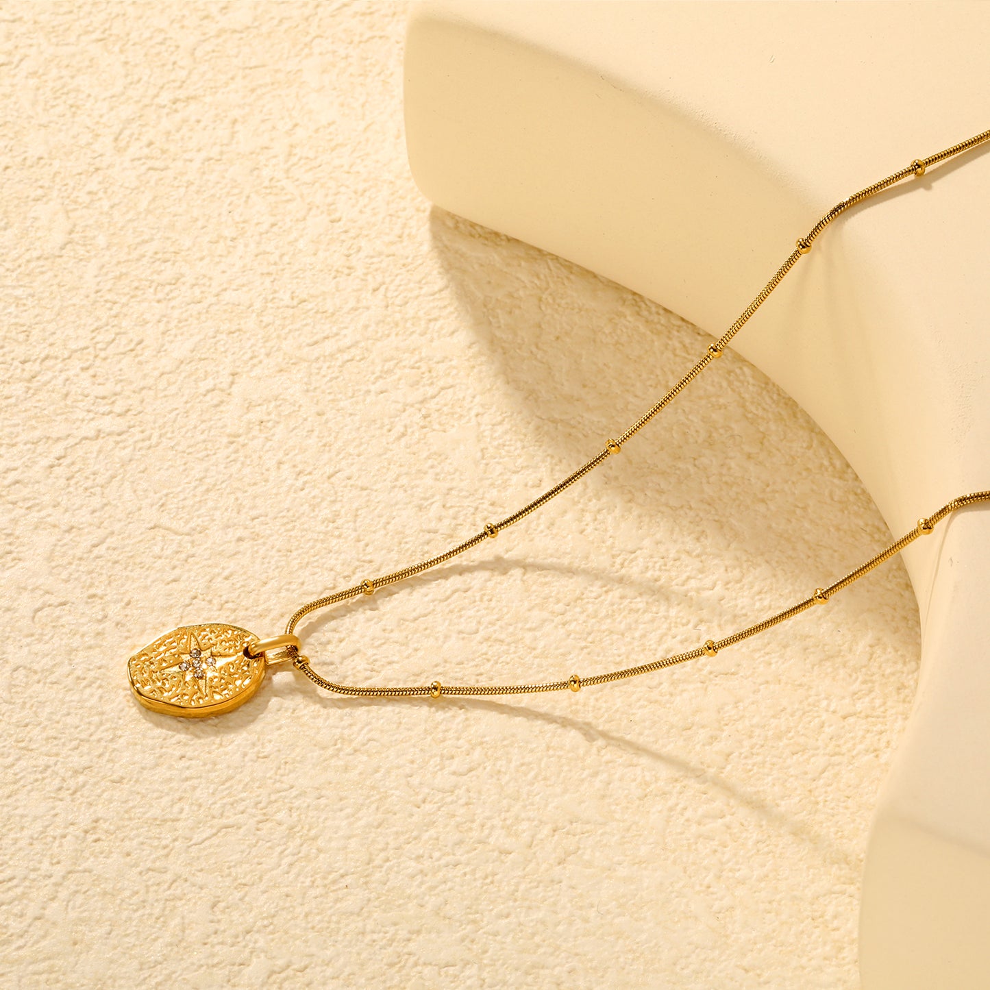 Cleo Necklace - Gold The Rose Edit