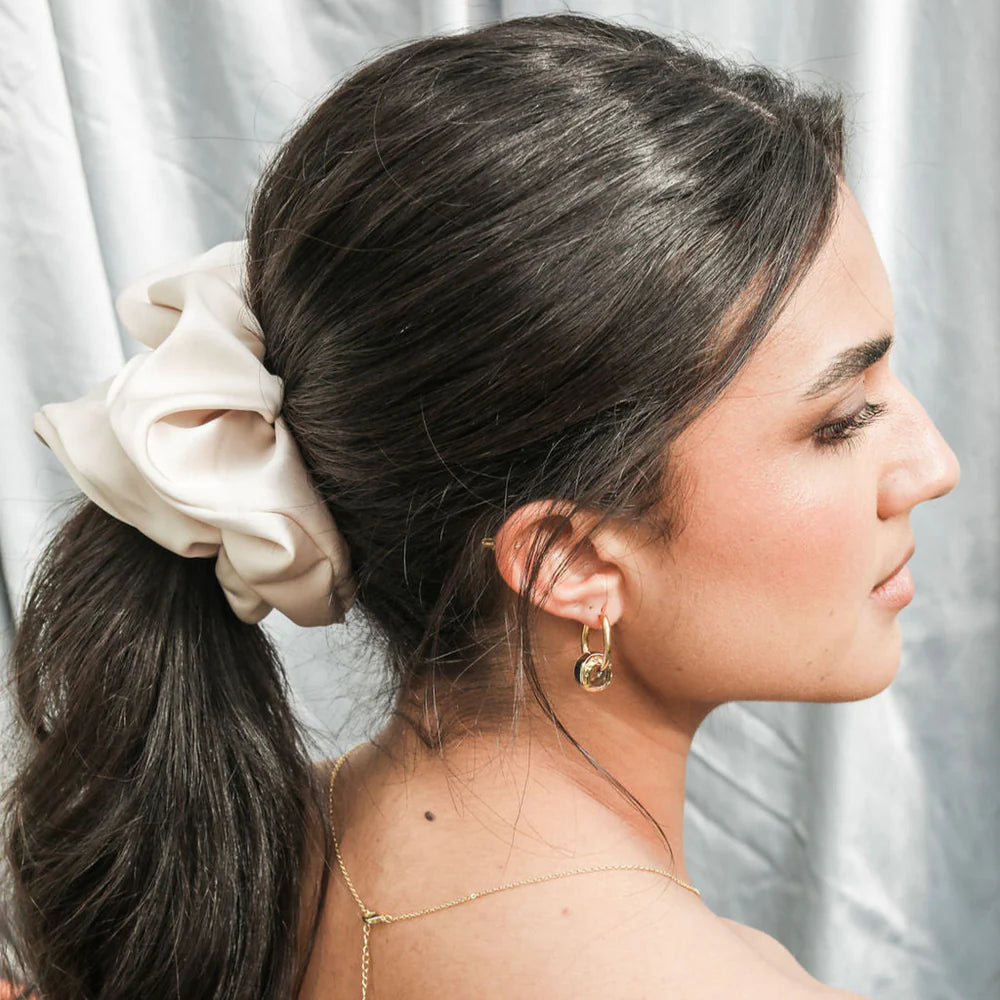 XL Scrunchie – Silk Touch