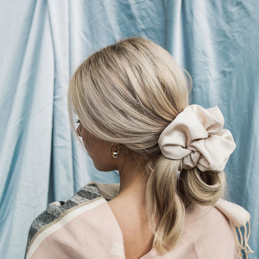 XL Scrunchie – Silk Touch