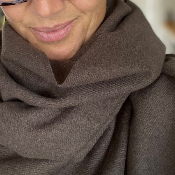 Scarf | Simple Chocolate - The Rose Edit