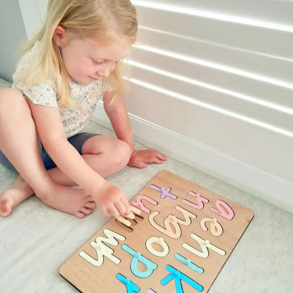 Te Pū Taka Māori - The Māori Alphabet Puzzle - Pastels Lulo