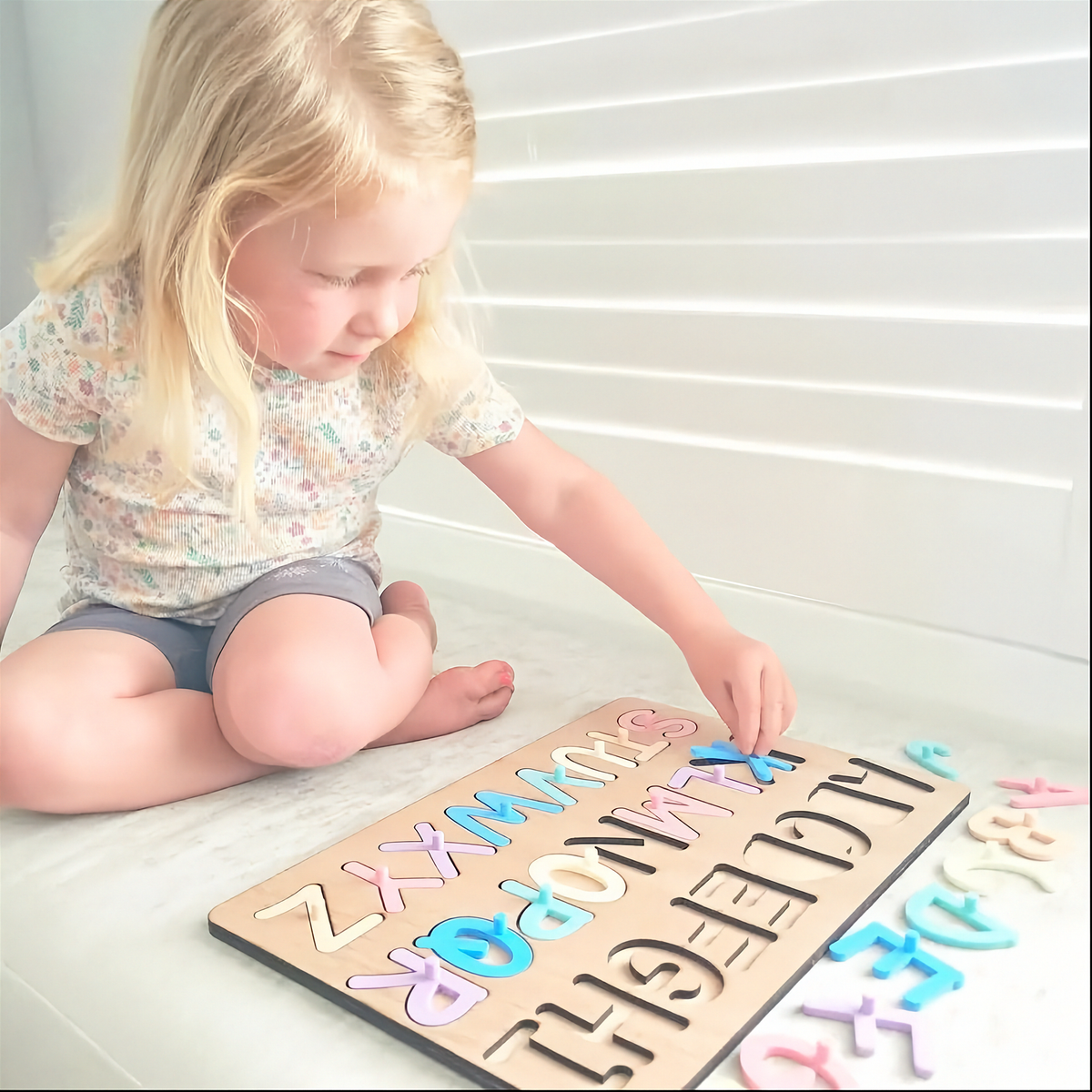 Uppercase Alphabet Puzzle - Pastels Lulo