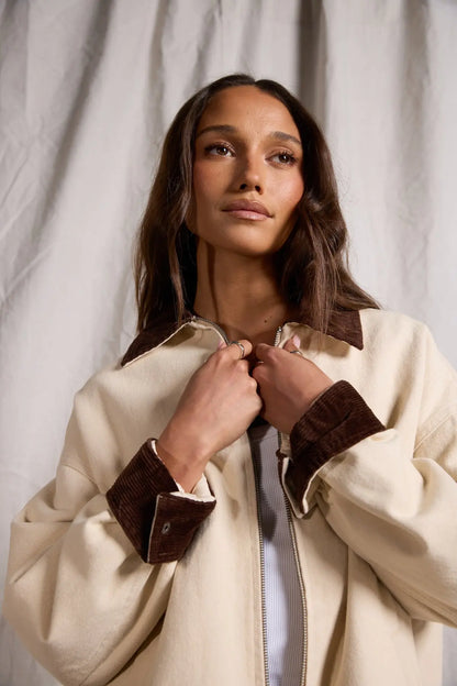 Rory Barn Jacket - Chalk Silent Theory