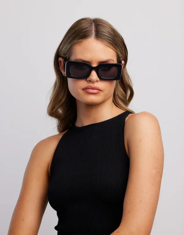 Twiggy - Black Reality Eyewear