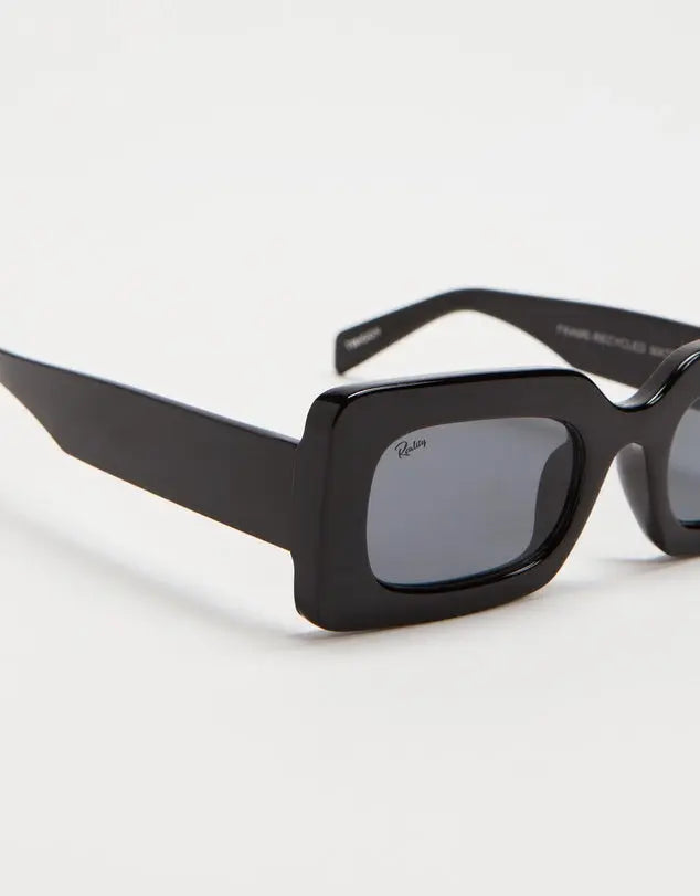 Twiggy - Black Reality Eyewear