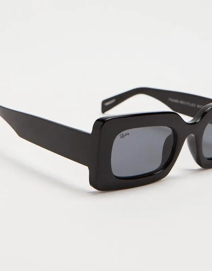 Twiggy - Black Reality Eyewear